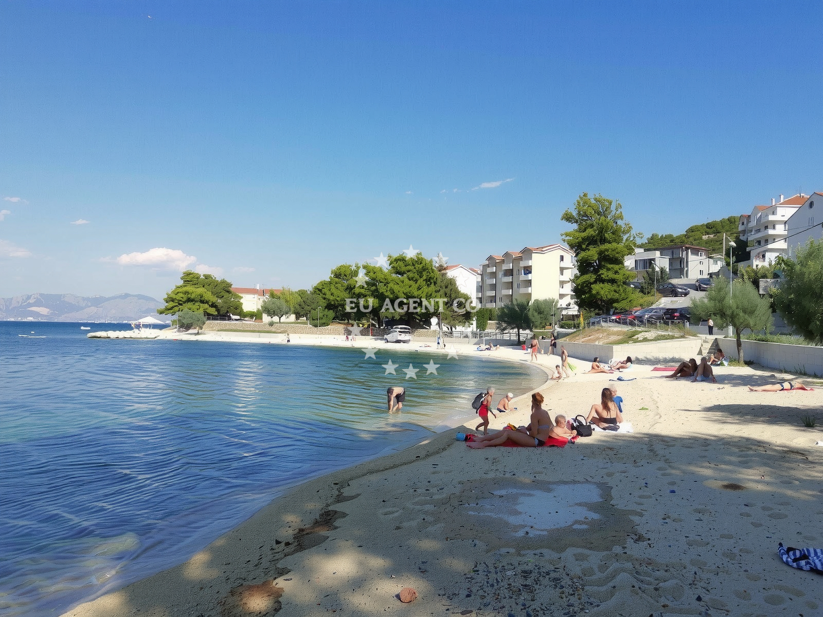 Shoreline and swimming area at Plaza Misevac in Miševac ulica 98 E, Trogir