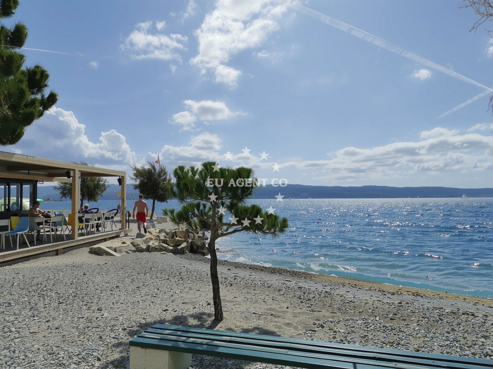 Additional view of Plaza Orij in , Sumpetar