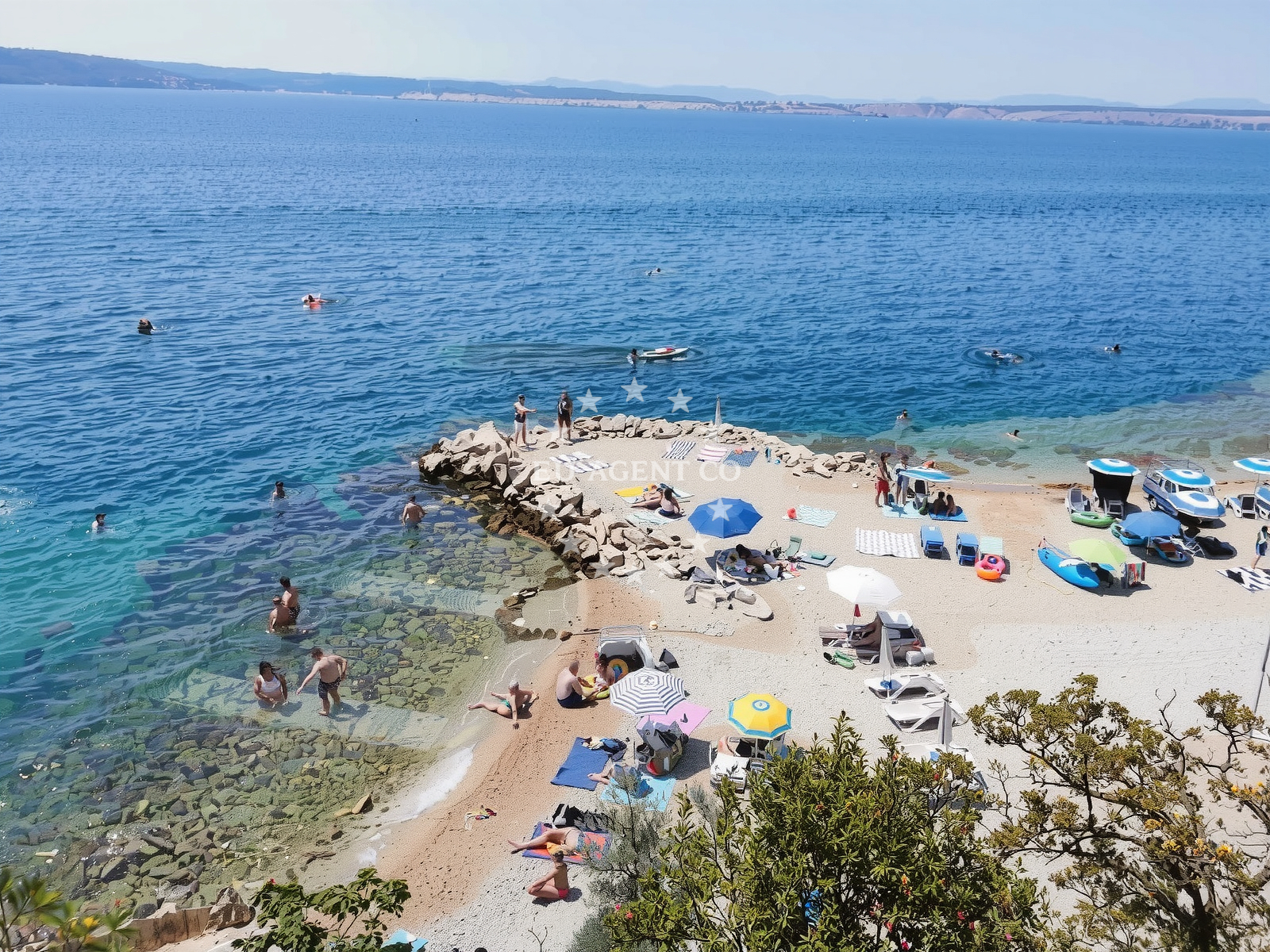Sea and coastal view of Plaza Pazdehova Dramalj in Milovana Muževića 144, Dramalj