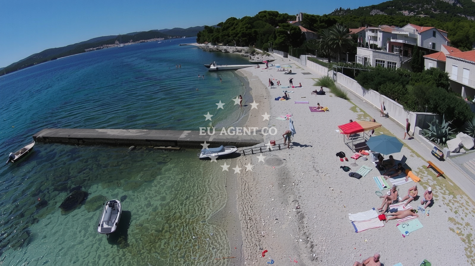 Shoreline and swimming area at Plaza Perna II in Ulica Bana Josipa Jelačića 96A, Orebić
