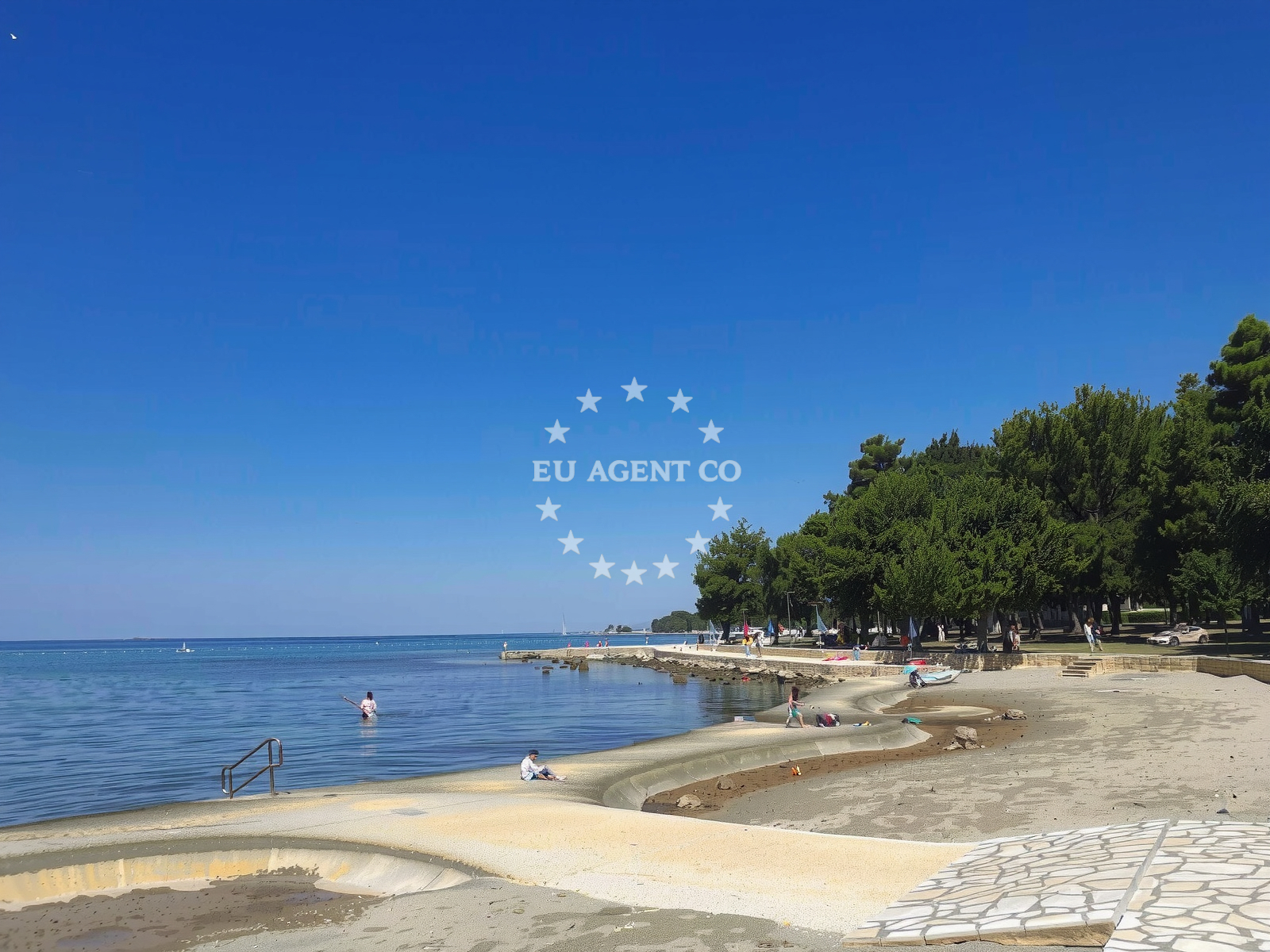 Overview of Plaza Pine in 19 Ulica Stella Maris 1, Umag