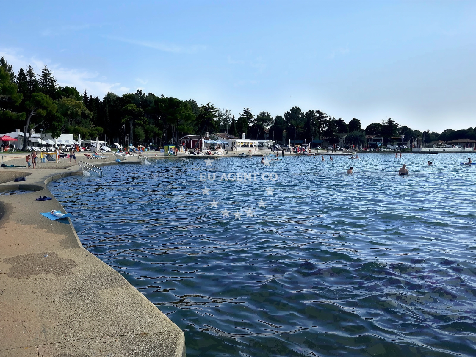 Additional view of Plaza Pine in 19 Ulica Stella Maris 1, Umag