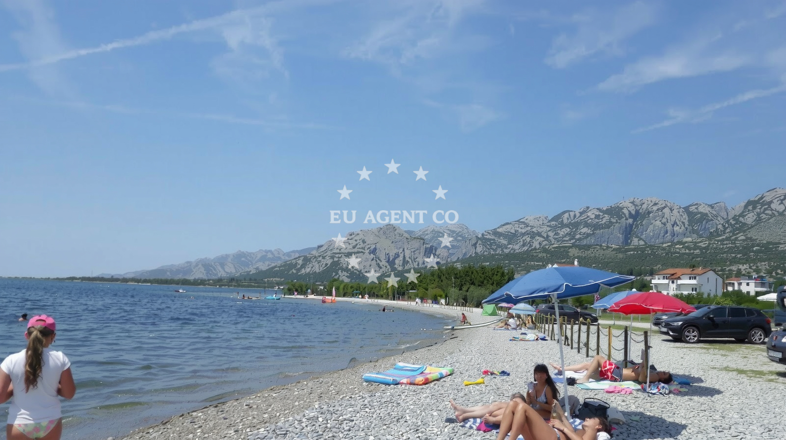Sea and coastal view of Plaza Pisak in 22A Put Bunarića 1 kat, Seline