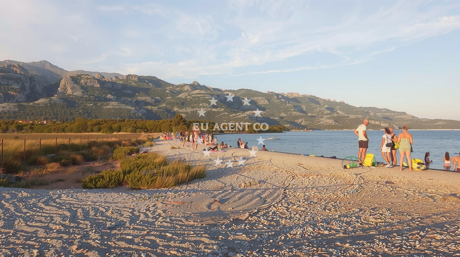 Beach facilities and surroundings at Plaza Pisak in 22A Put Bunarića 1 kat, Seline