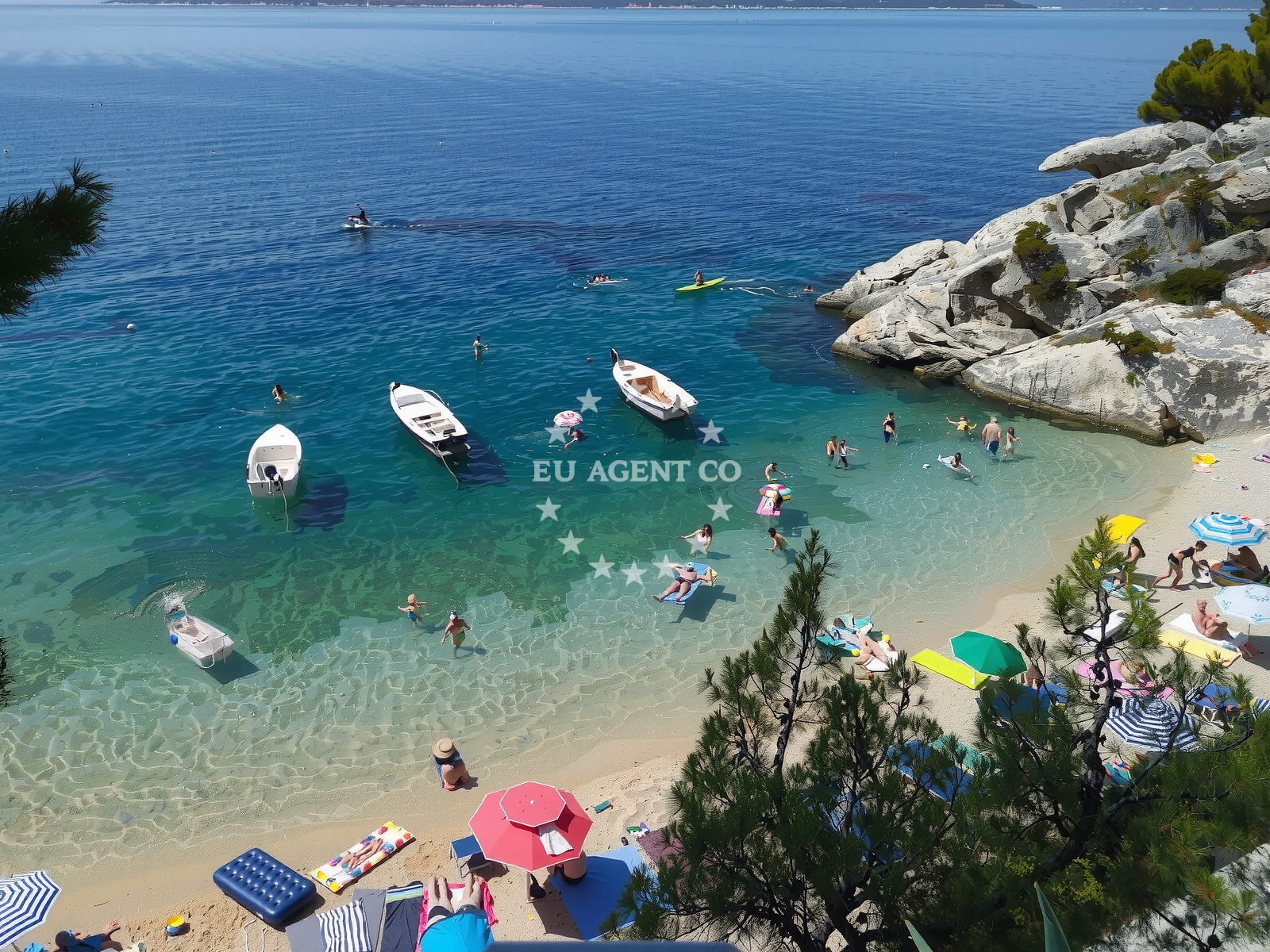 Sea and coastal view of Plaza Podrace in Breljanska cesta 34, Brela