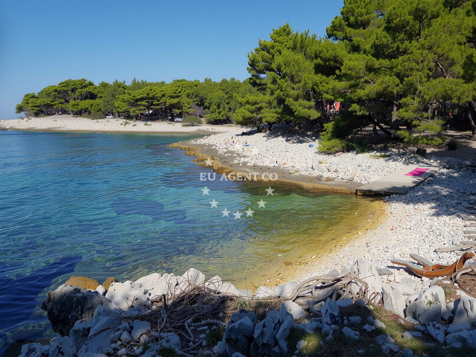 Beach facilities and surroundings at Plaza Porta Sesula in Dražica 15A, Mali Lošinj