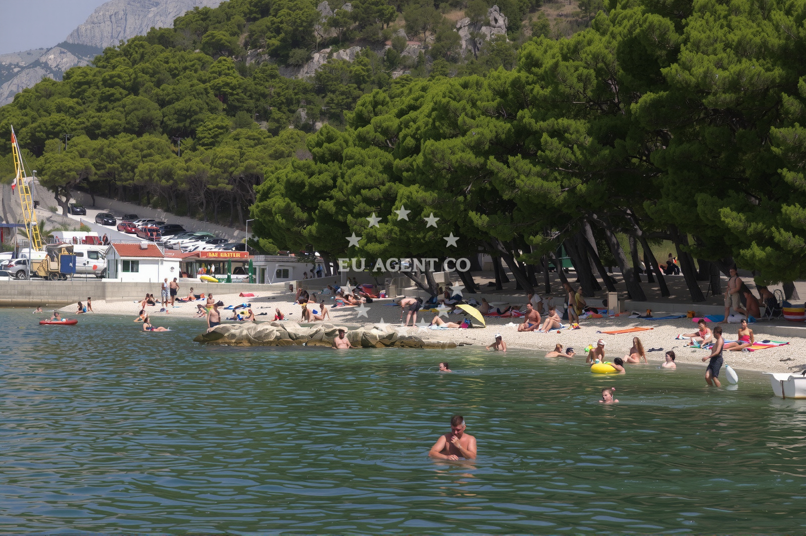 Sea and coastal view of Plaza Ramova in 60a Krvavica, Krvavica