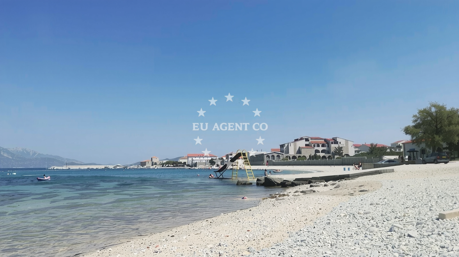 Sea and coastal view of Plaza Razanac in Unnamed Road Apartman 1, Ražanac