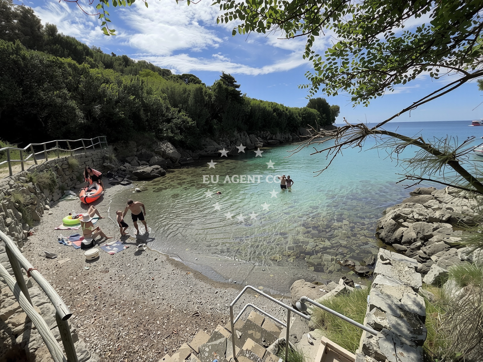 Overview of Plaza Redagara for Dogs in Setaliste Drazica 5, Krk