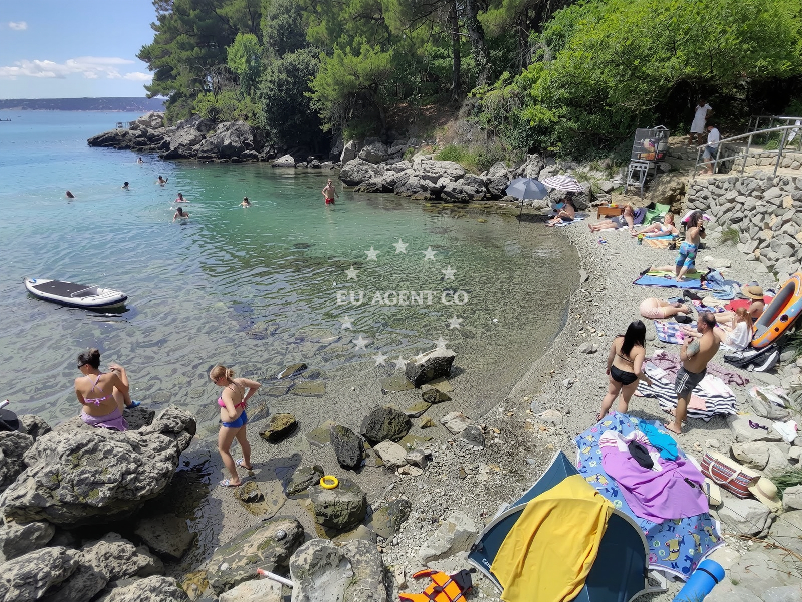 Additional view of Plaza Redagara for Dogs in Setaliste Drazica 5, Krk