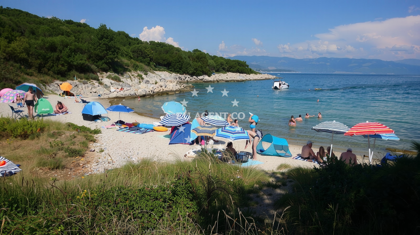Shoreline and swimming area at Plaza Risika in 172A Risika, Risika