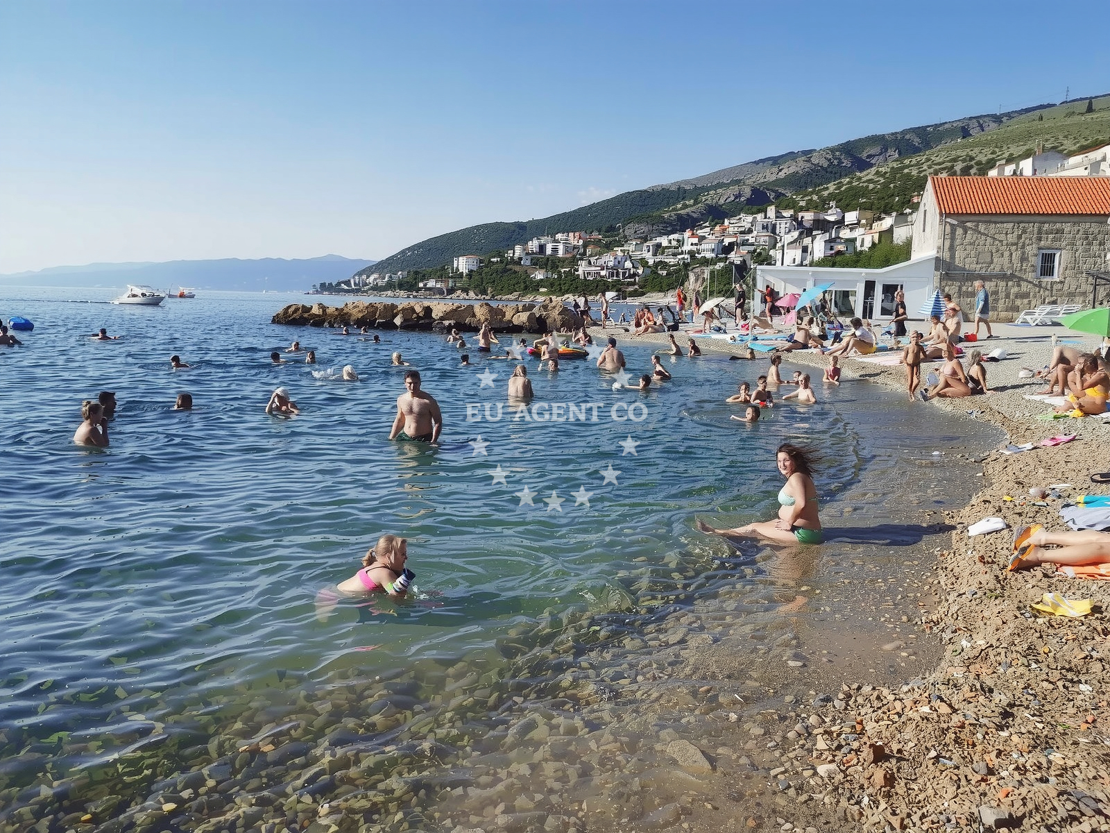 Beach facilities and surroundings at Plaza Senj in Ulica Josipa Gržanića, Senj
