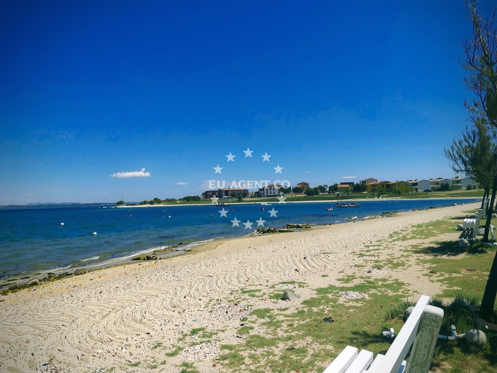 Sea and coastal view of Plaza Straza in Put Straže 41, Vir