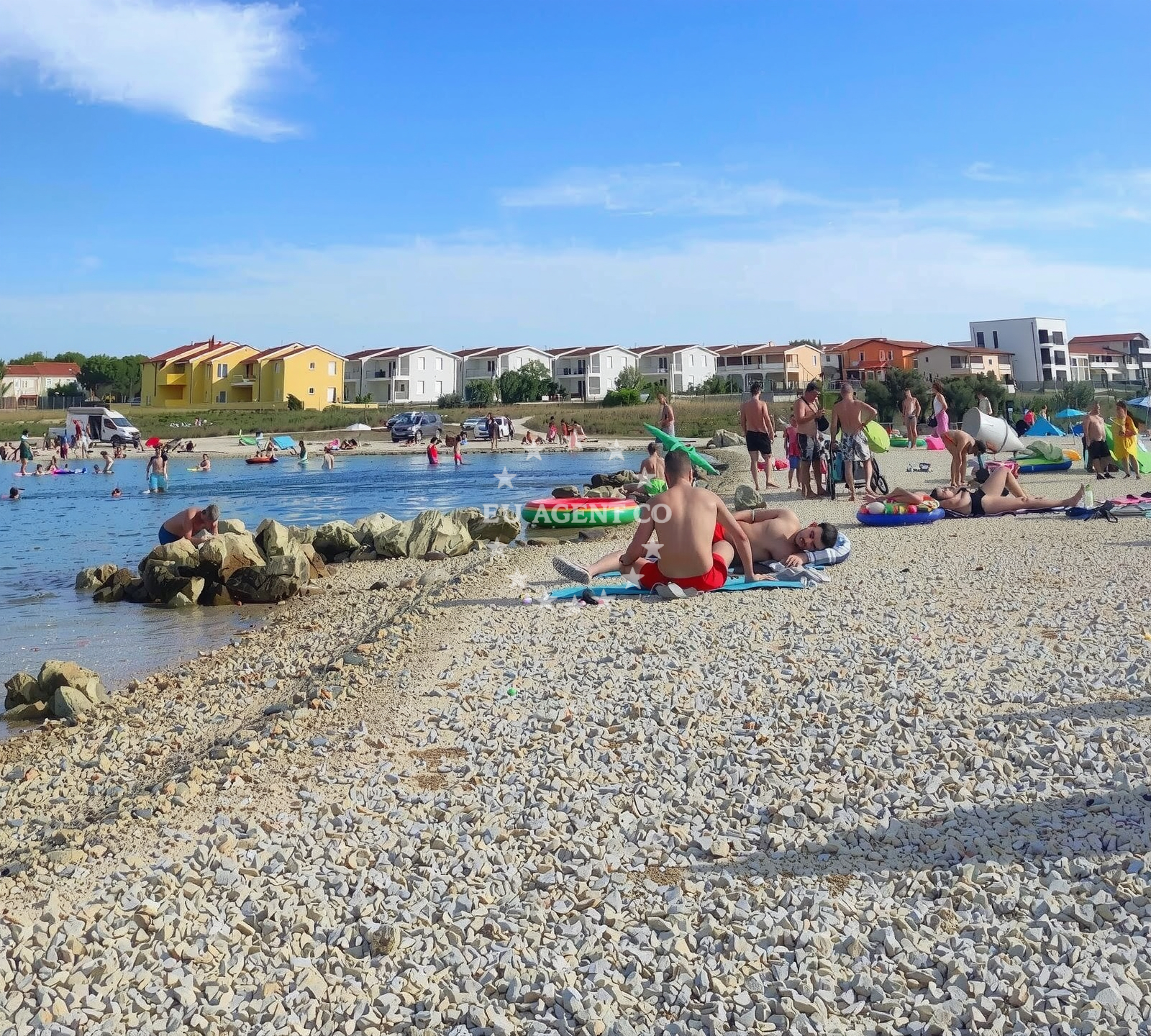 Additional view of Plaza Straza in Put Straže 41, Vir
