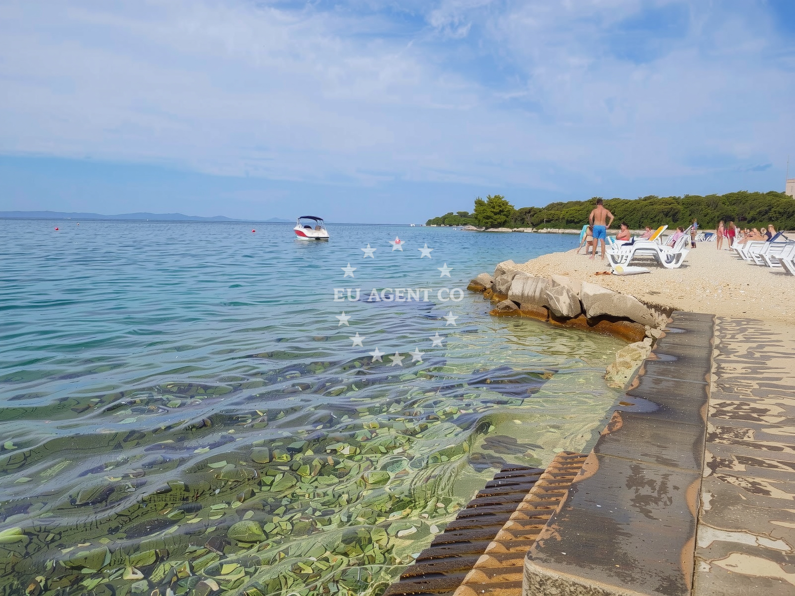 Sea and coastal view of Plaza Sv. Bartula in Put Frataštine 8, Kožino