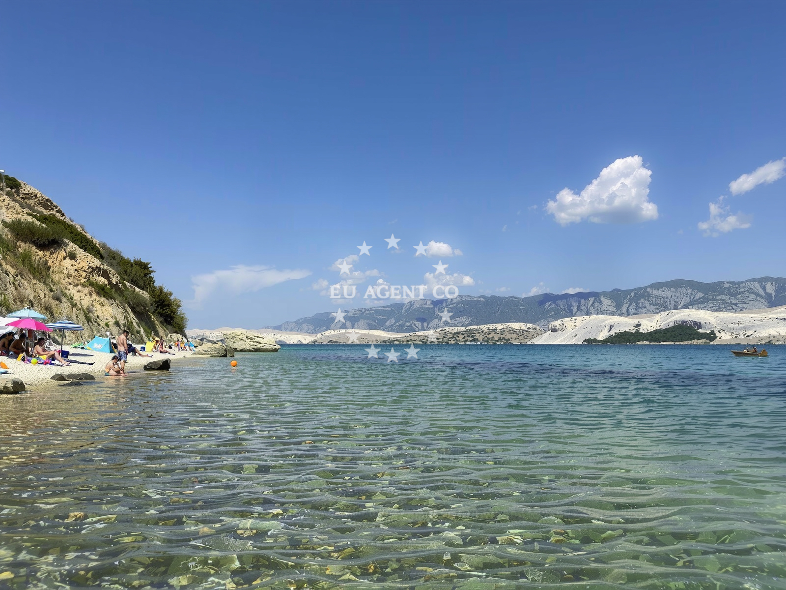 Beach facilities and surroundings at Plaza Sveti Marko in Sveta Marija bb, Pag