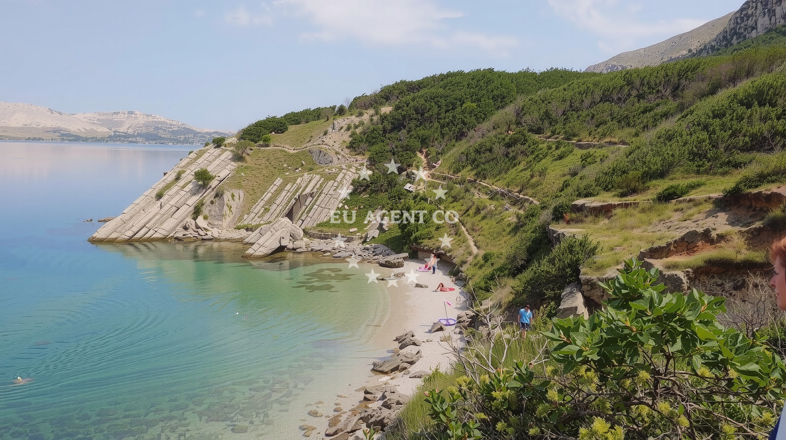 Shoreline and swimming area at Plaza Tihana in Sveta Marija bb, Pag