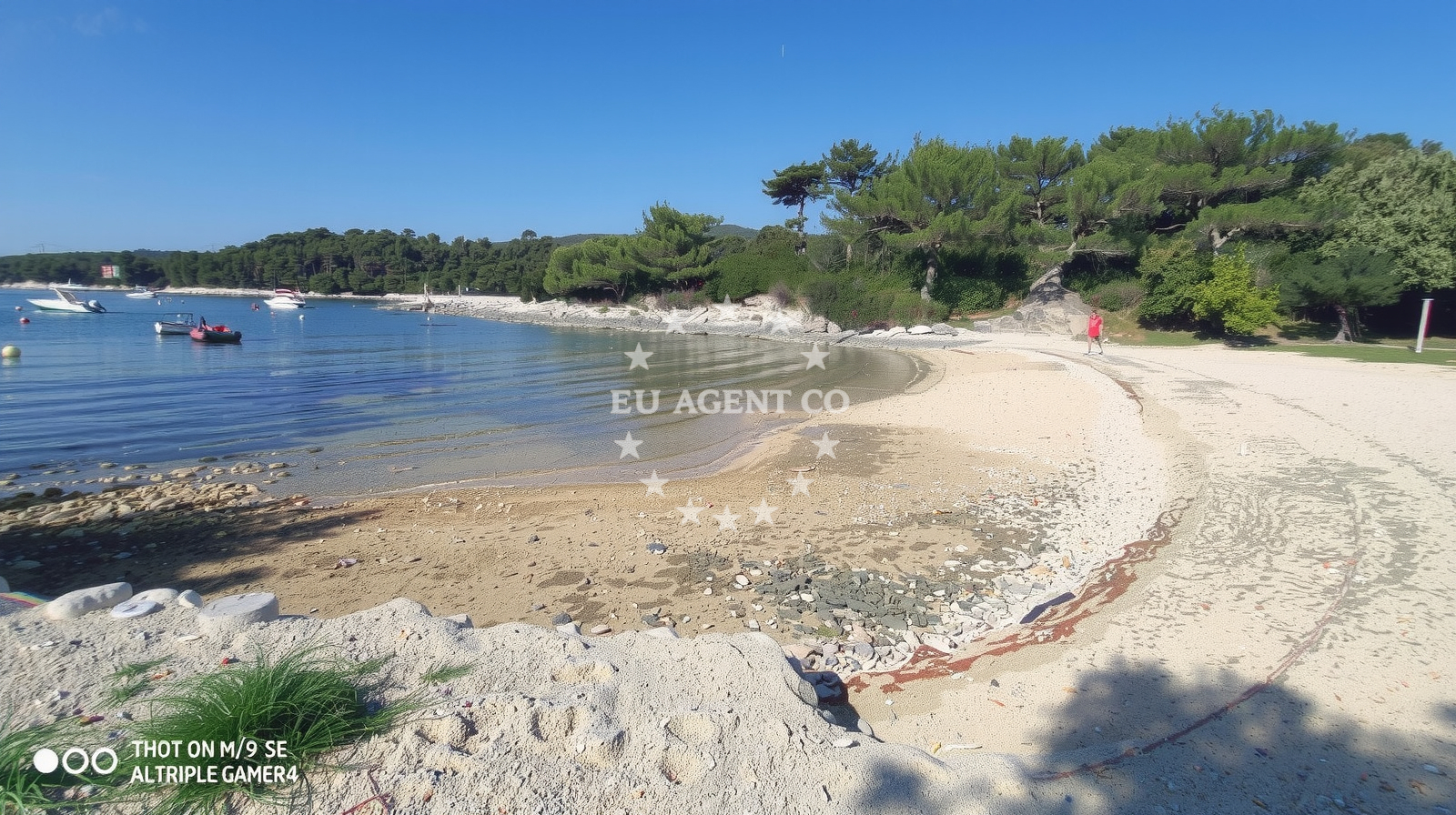 Shoreline and swimming area at Plaza Venerica II in Artatore ulica 64, Mali Lošinj