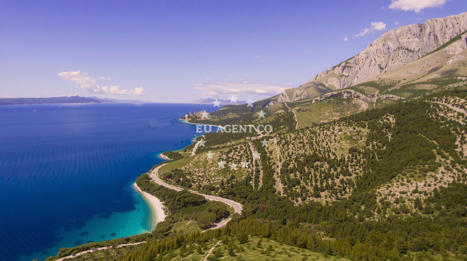 Beach facilities and surroundings at Plaza Vira in Donja Vala, Drvenik