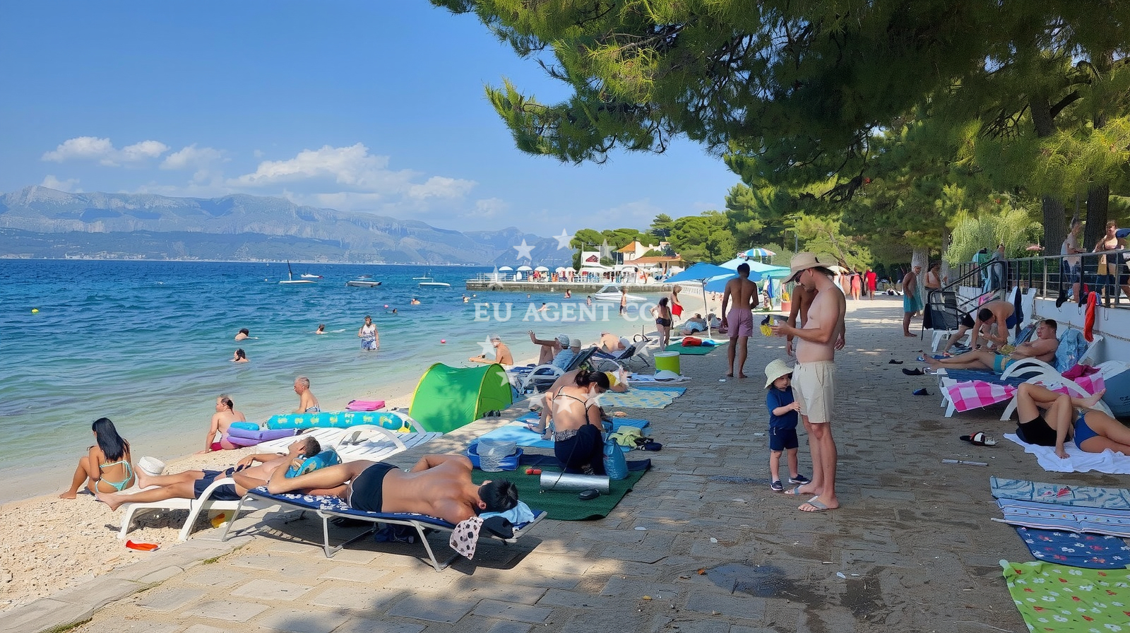 Additional view of Plaza Vlacica in Bana Josipa Jel?i?a 1A, Supetar