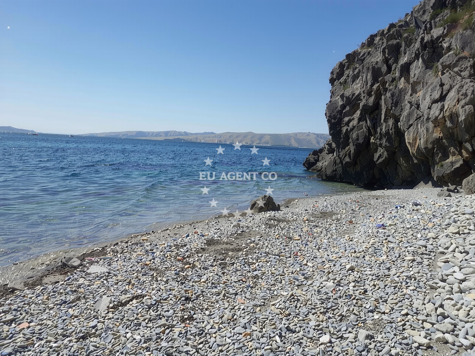 Beach facilities and surroundings at Plaza Voda in Ul. Prva Fortica 6, Senj