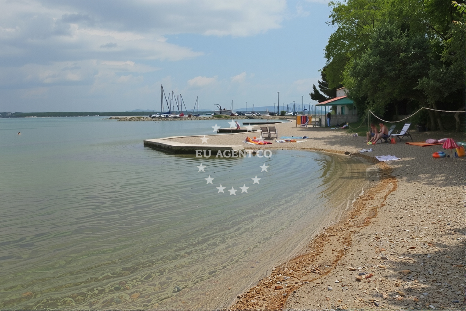 Shoreline and swimming area at Plaza Vruljice in Put Mrviska 41, Tkon