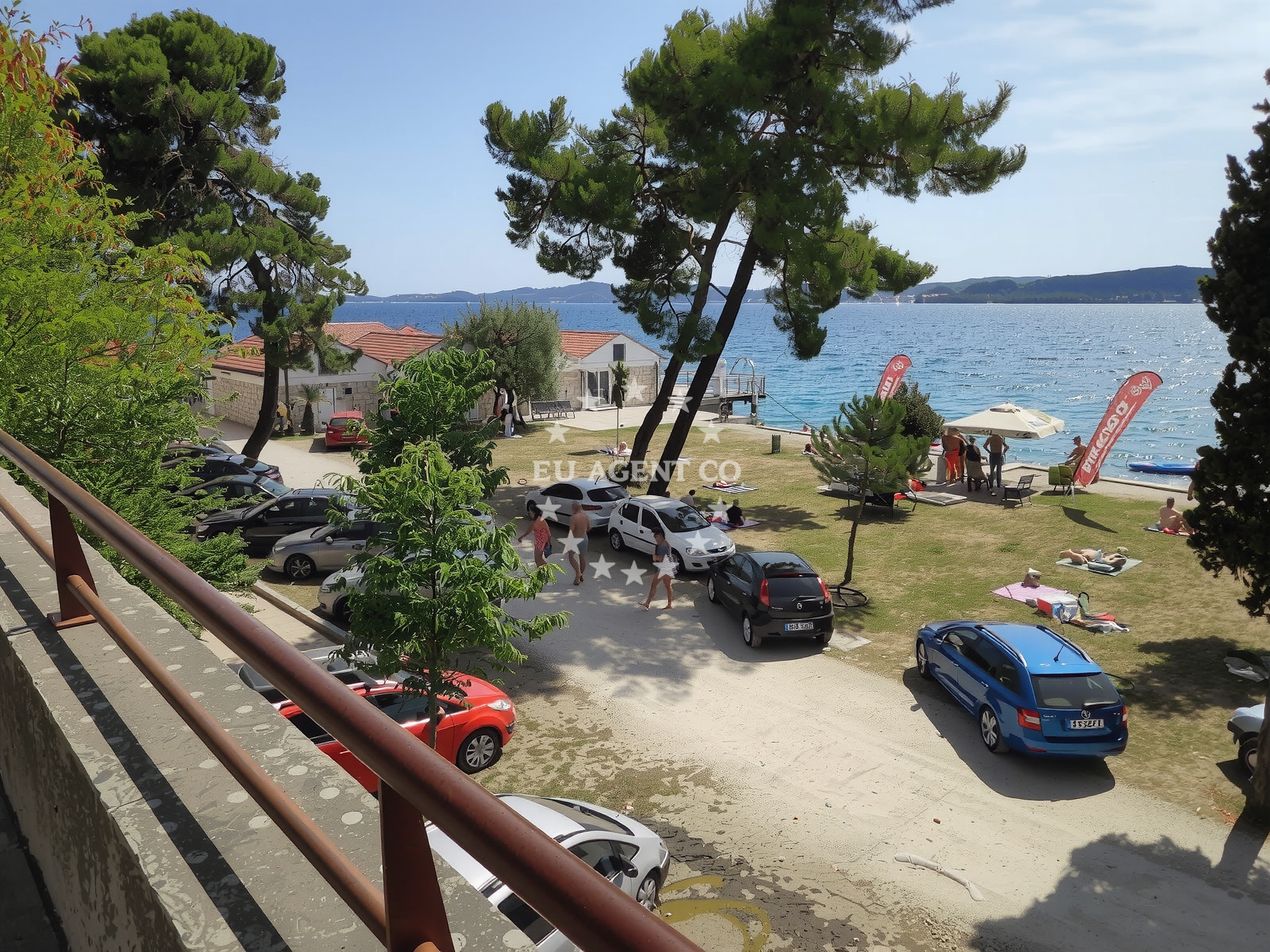Shoreline and swimming area at Plaza Zlatni Val in Ul. kralja Dmitra Zvonimira 10, Zadar