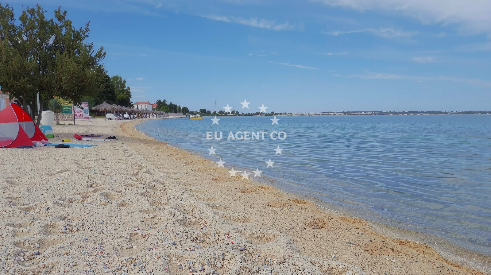 Sea and coastal view of Plaza Zukve in Ulica Jurja Barakovića 35, Vrsi