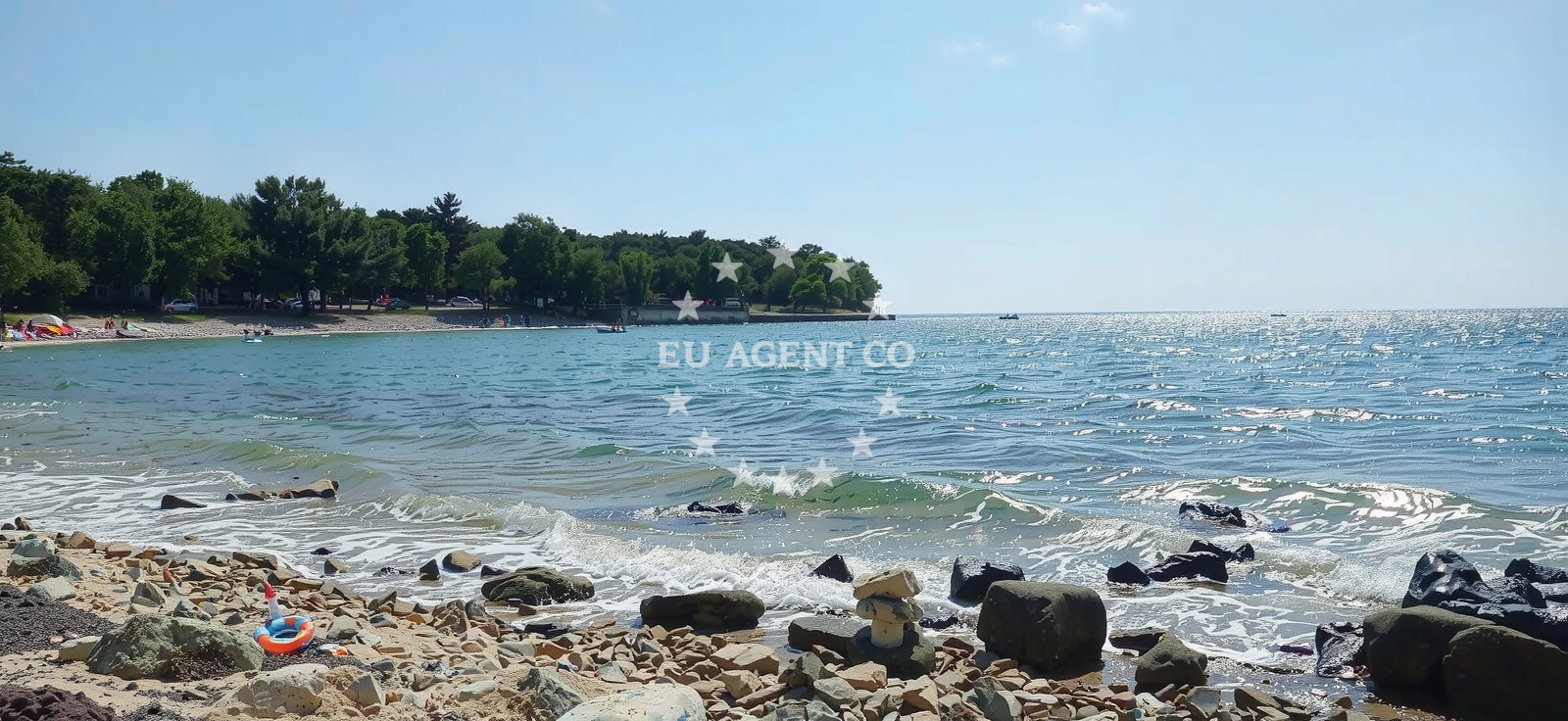 Sea and coastal view of Plicina beach in Červar 2A, Poreč