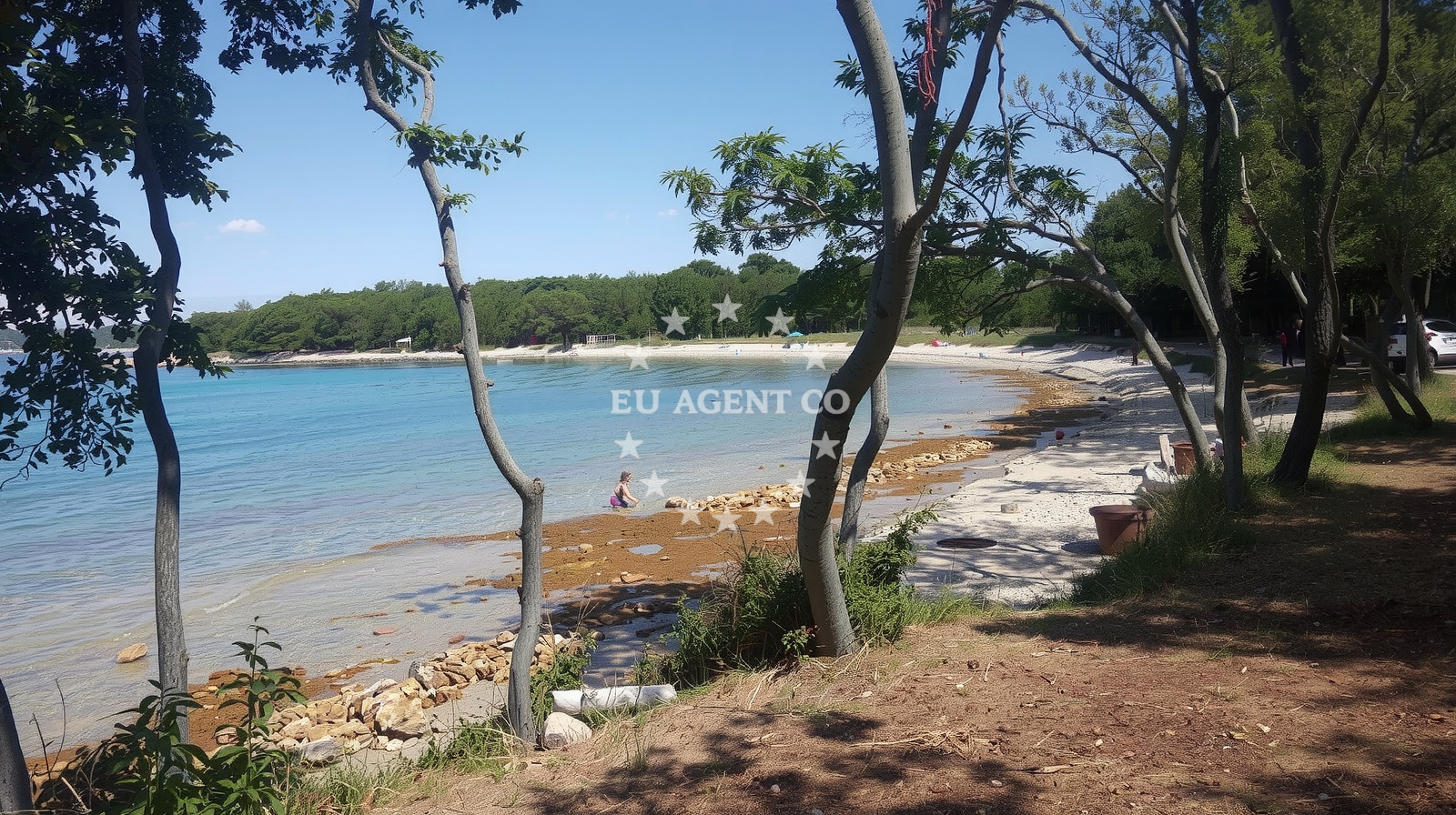 Additional view of Plicina beach in Červar 2A, Poreč