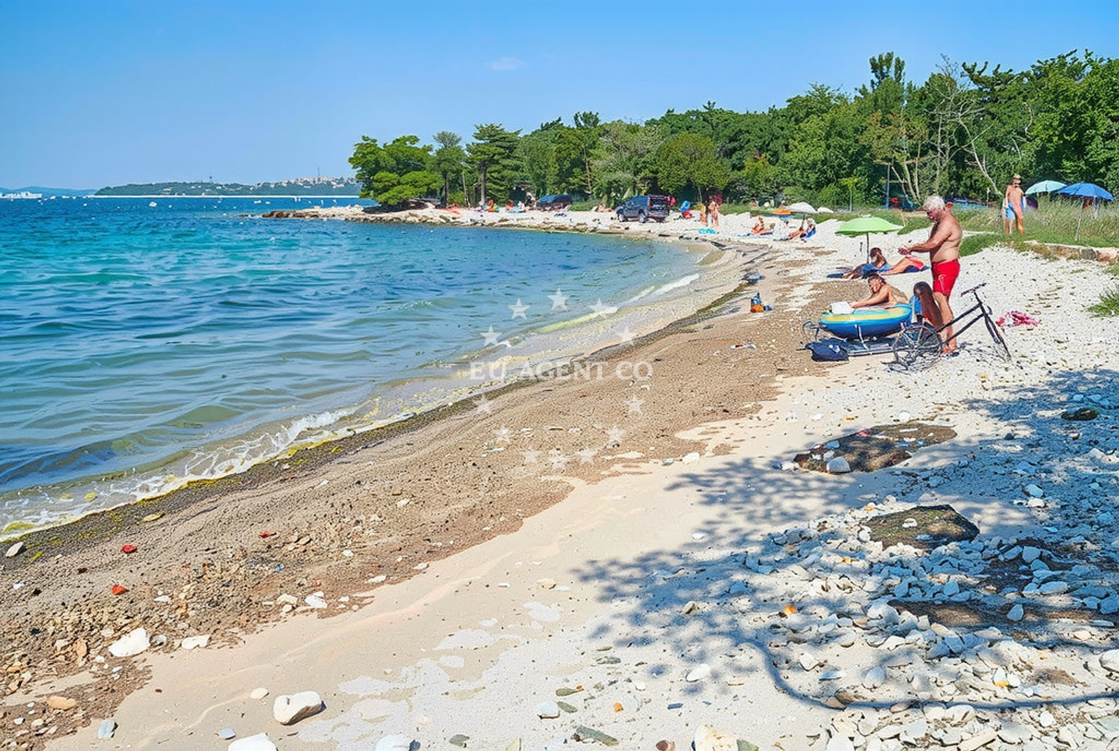 Additional view of Plicina beach in Červar 2A, Poreč