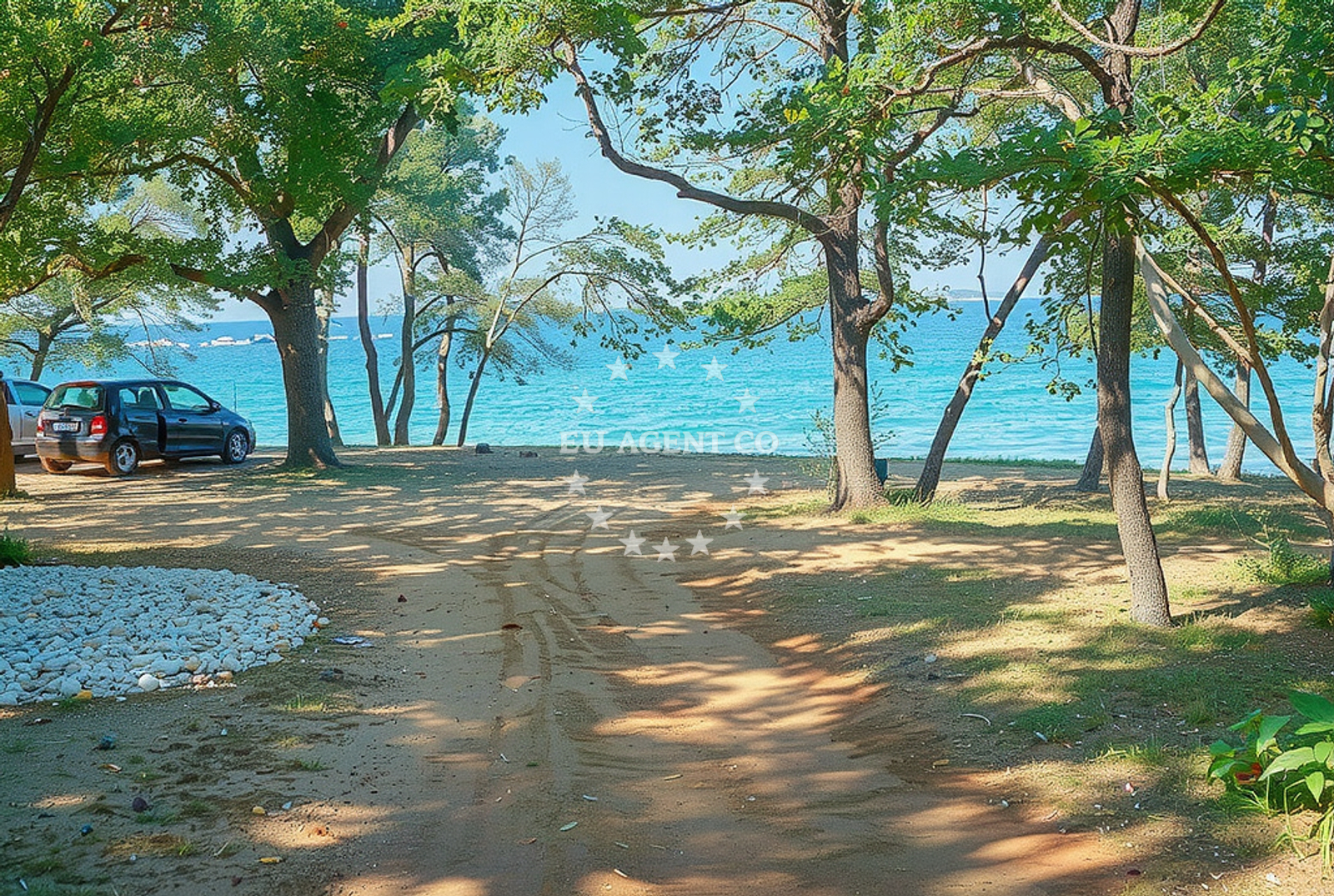 Additional view of Plicina beach in Červar 2A, Poreč
