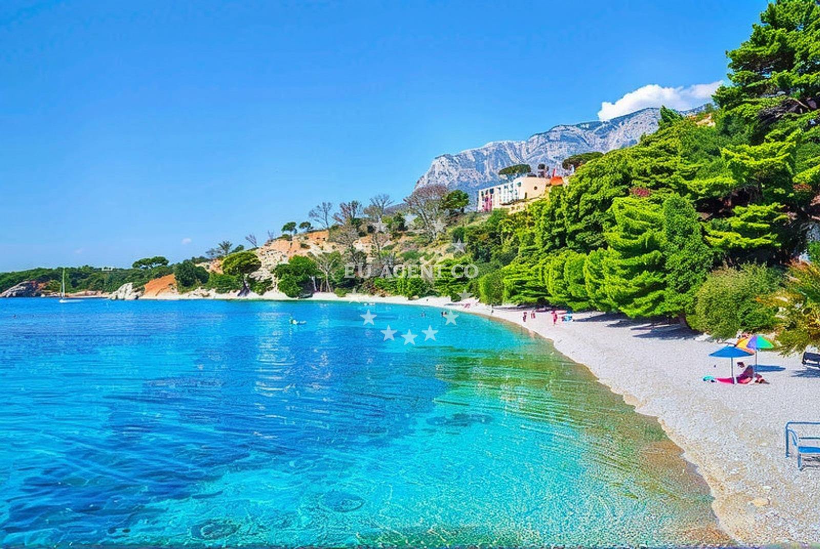 Additional view of Plisivac beach in 3 Hvarska ulica 1. KAT, Podgora