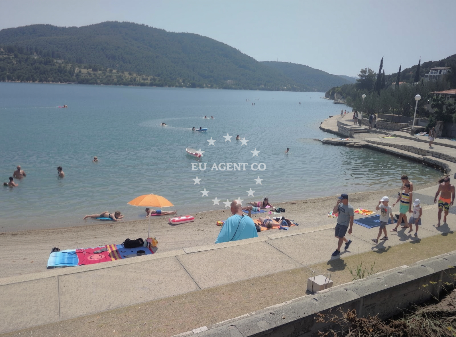 Additional view of Plitvine beach in Obala 1 Obala1 br1 stambeno/poslovni objekat/BISTROBEPPO, Vela Luka