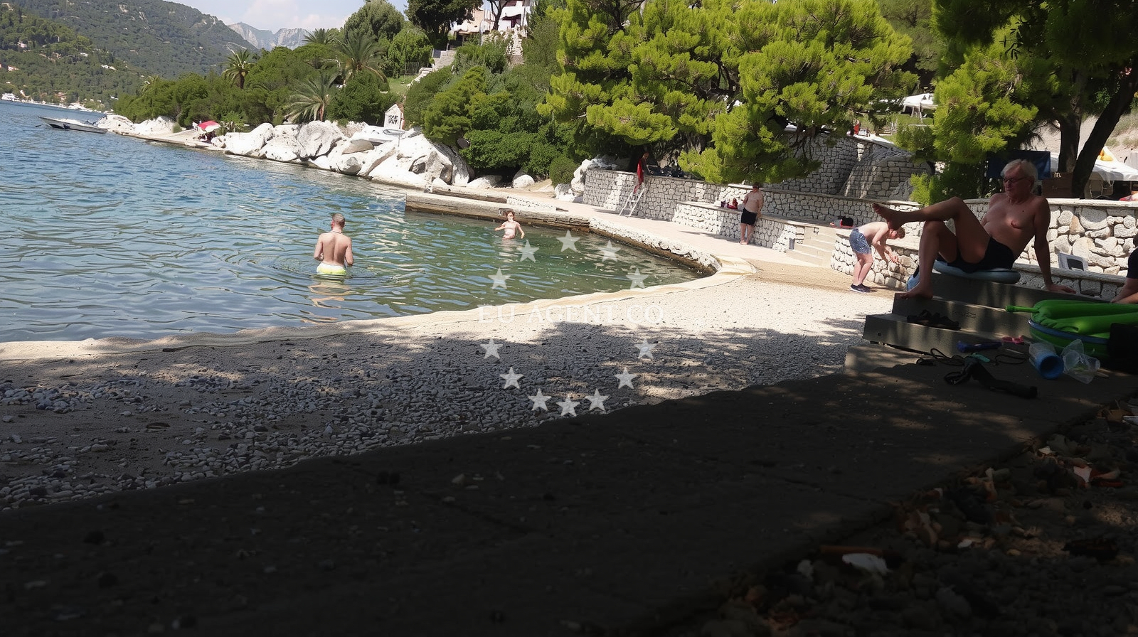 Additional view of Ploce beach in Ulica Andrije Kačića Miošića 6 Prizemlje, Ploče