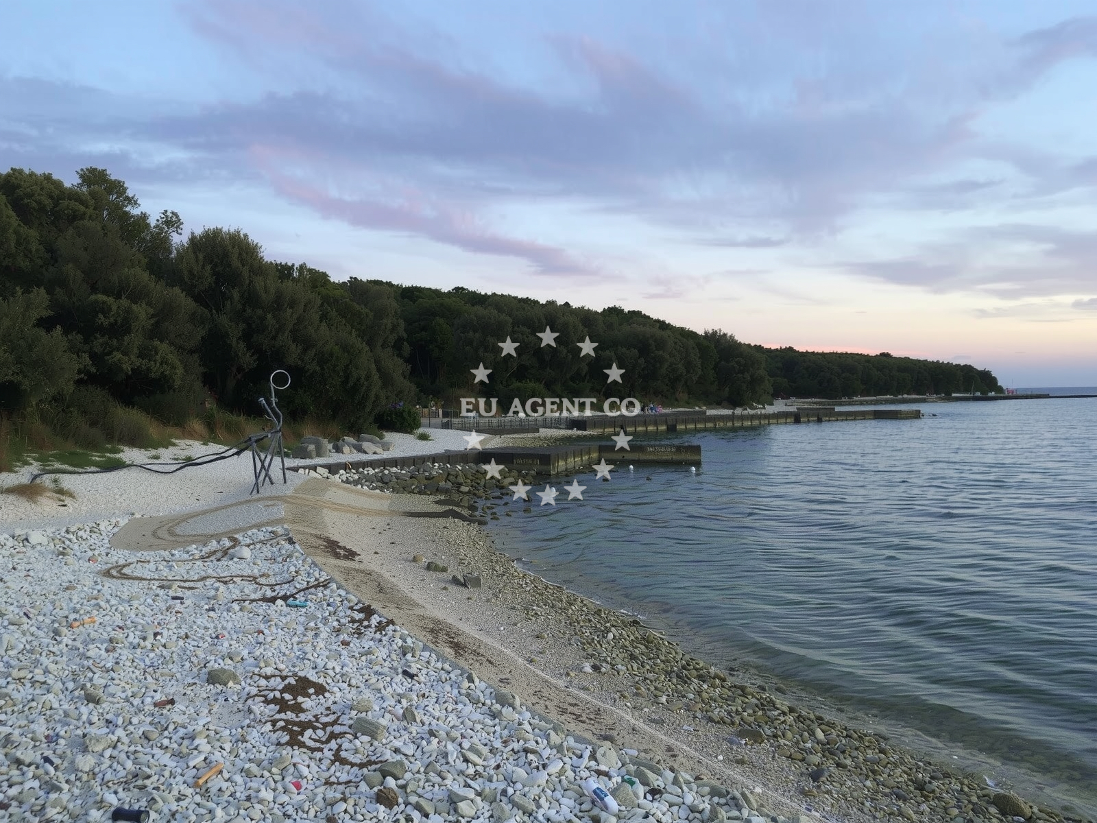 Sea and coastal view of Plyazh Palud in San Pol 1, Bale
