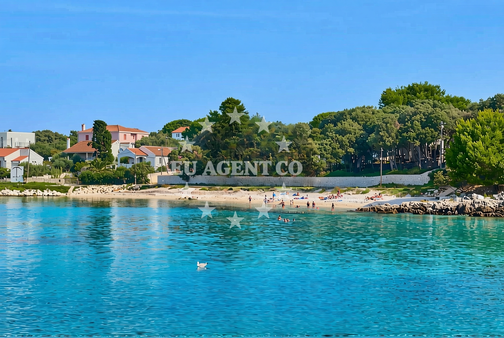 Beach facilities and surroundings at Pocukmarak sredina, Silba (Silba) Beach in Pocukmarak sredina