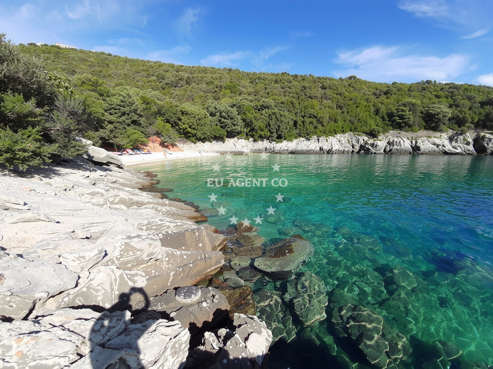 Shoreline and swimming area at Pod Sadic beach in Ustrine 38, Ustrine
