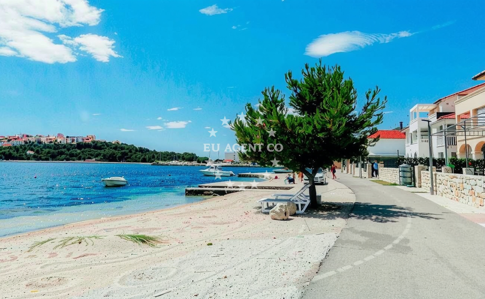 Additional view of Podglavica beach in Ždrilo 6 , Stupin Čeline, Rogoznica