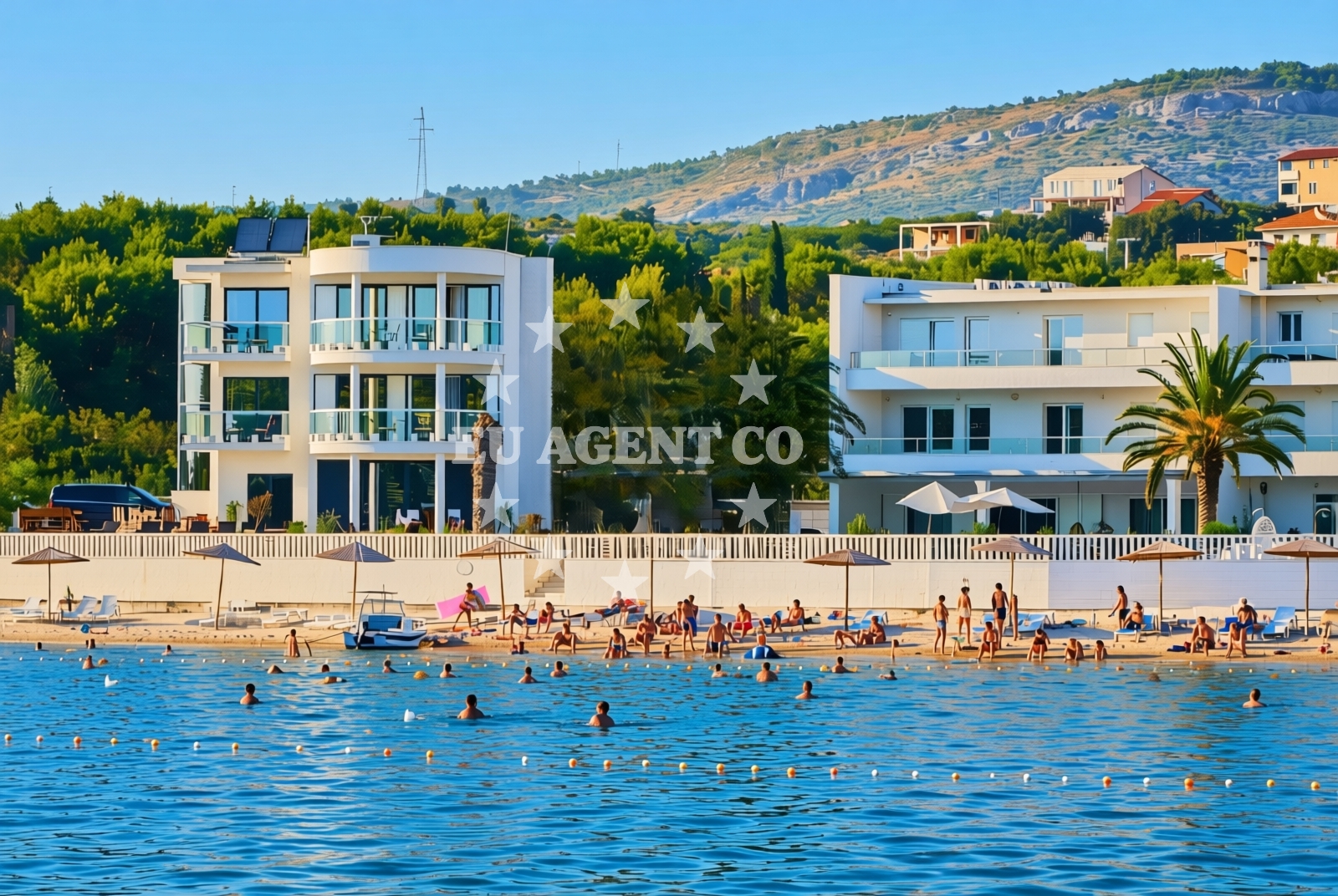 Shoreline and swimming area at Podglavica: beaches and coves (2) in Podglavica