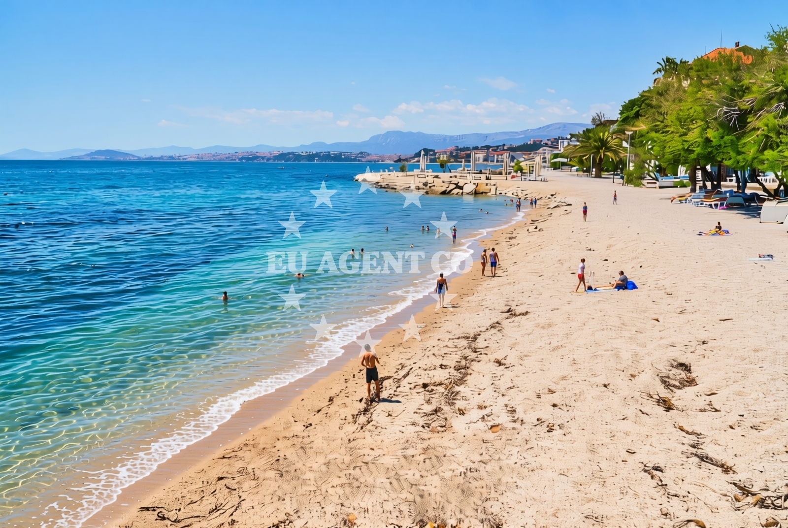 Beach facilities and surroundings at Podstrana - Grbavac: beaches and coves (1) in Podstrana - Grbavac
