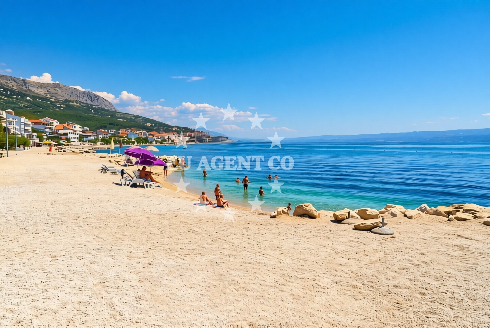 Overview of Podstrana - Grljevac: beaches and coves (1) in Podstrana - Grljevac