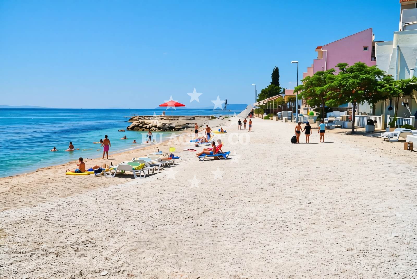 Beach facilities and surroundings at Podstrana - Grljevac: beaches and coves (1) in Podstrana - Grljevac