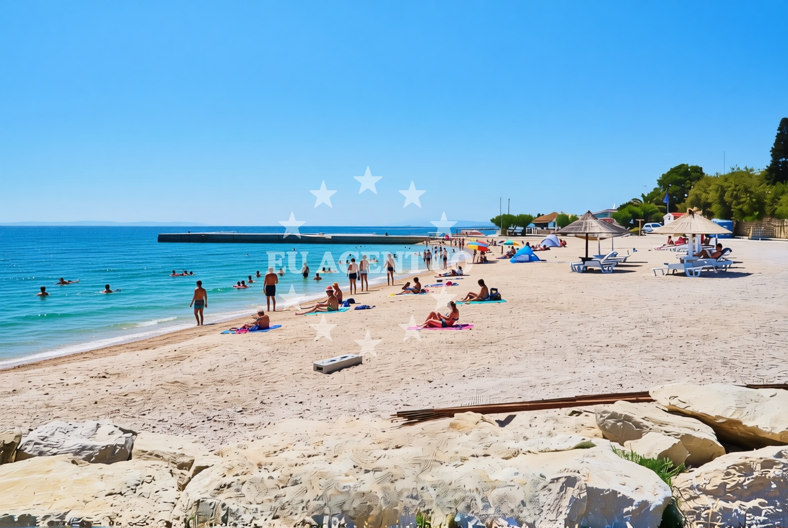 Additional view of Podstrana - Sveti Martin: beaches and coves (2) in Podstrana - Sveti Martin