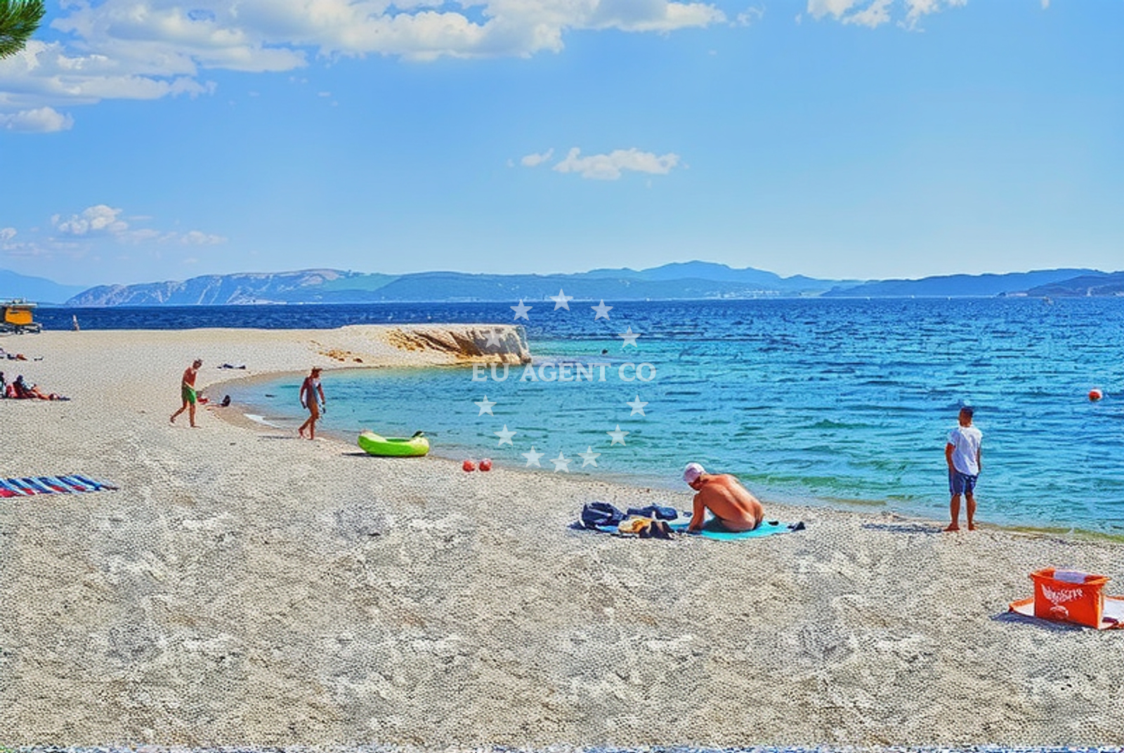 Additional view of Podvorska beach in Šetalište Vladimira Nazora 7, Crikvenica