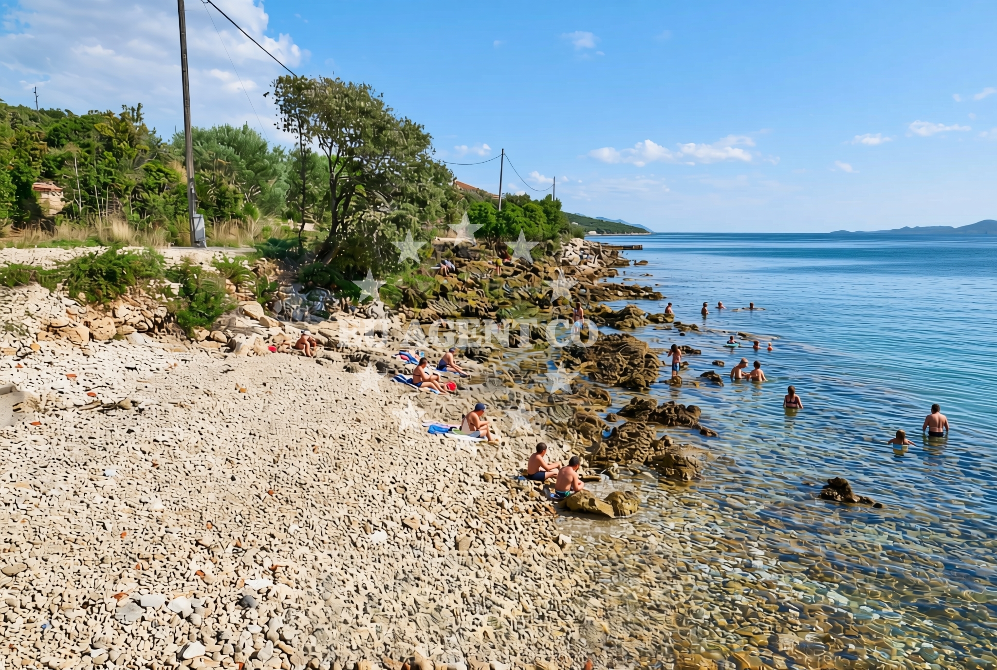 Overview of Poglava istok, Rivanj (Rivanj) Beach in Poglava istok