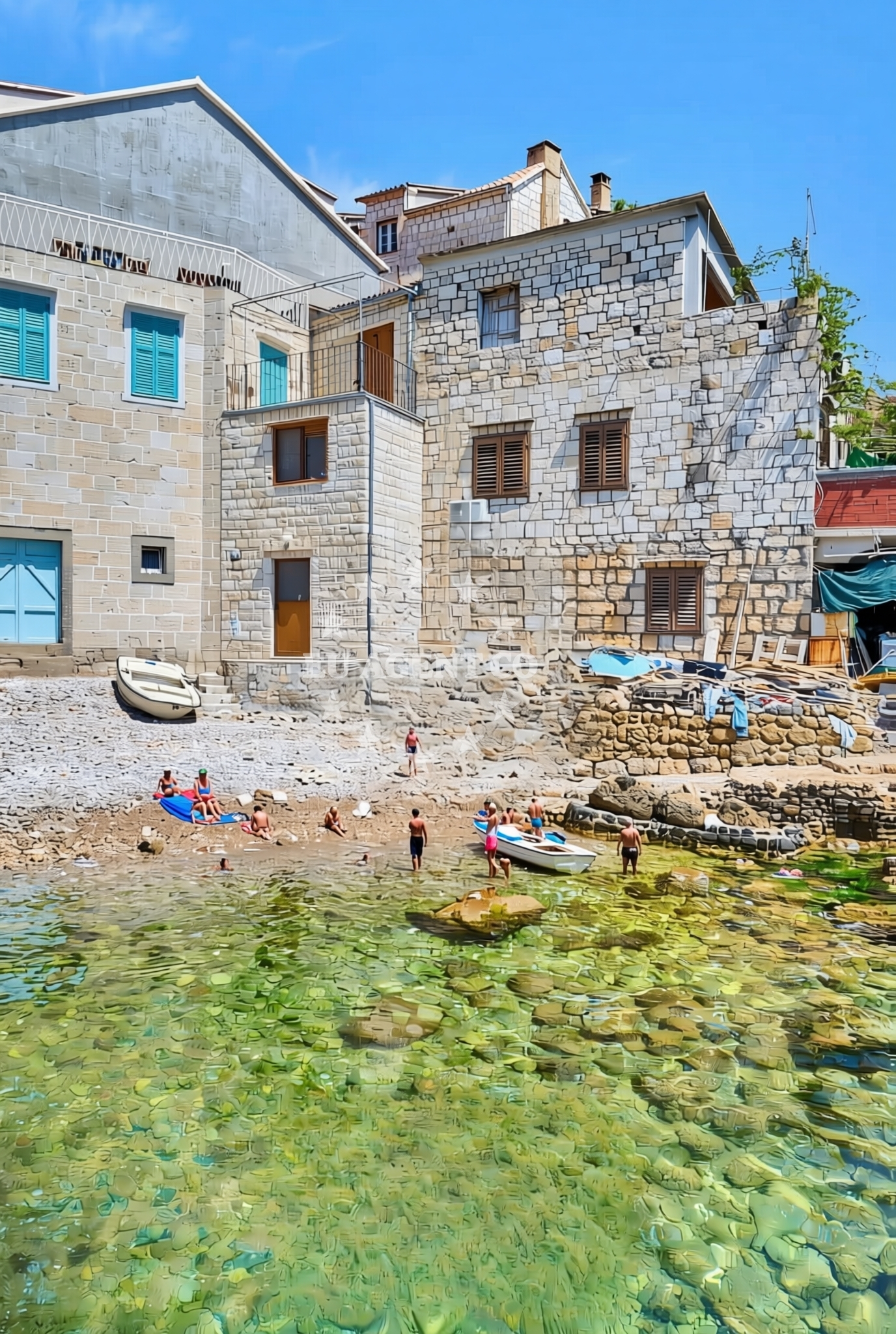 Additional view of Pol Cimprijanovo, Komiža (Vis) Beach in Pol Cimprijanovo