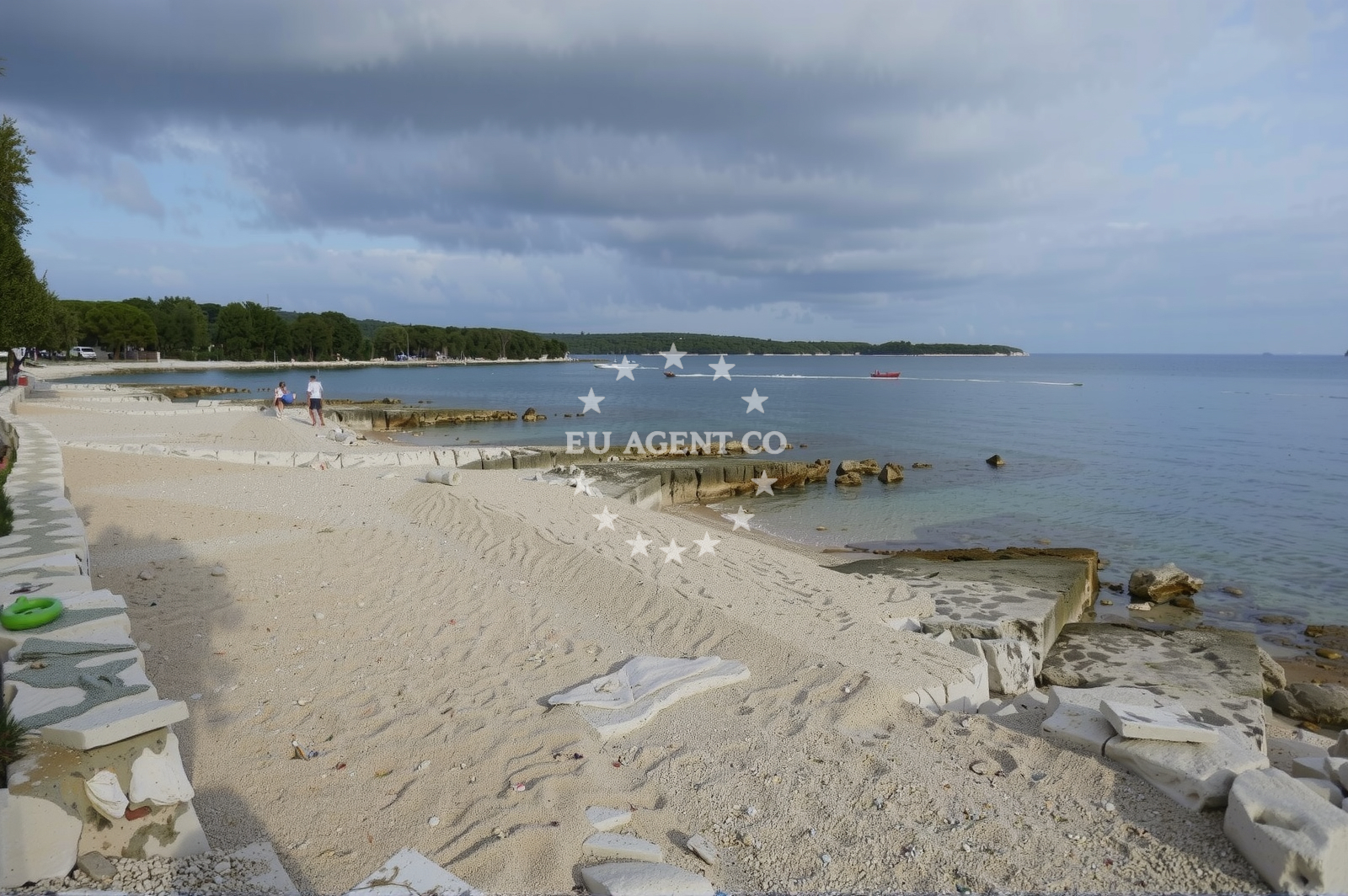 Additional view of Polari beach in Polari 1, Rovinj