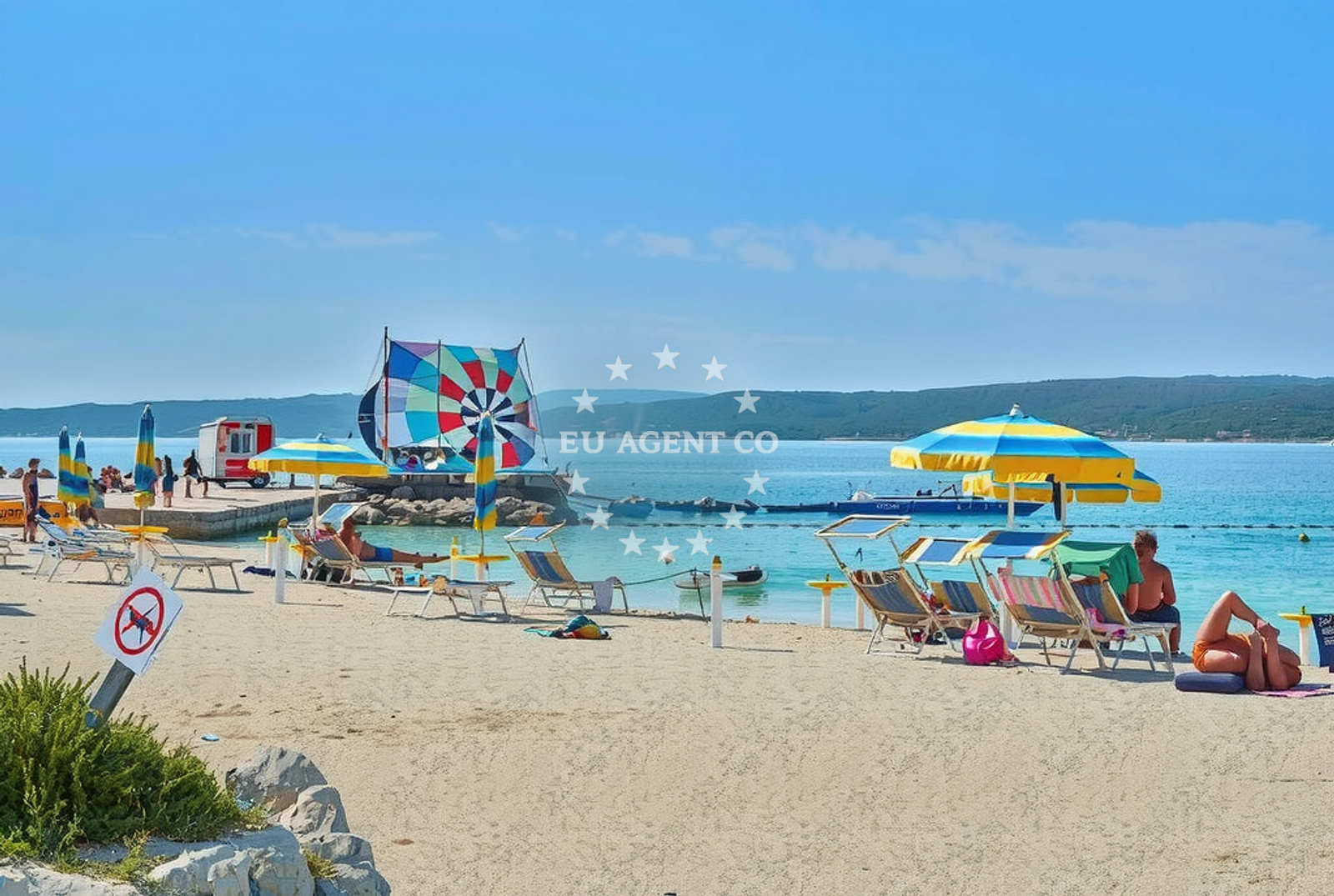 Additional view of Poli Mora beach