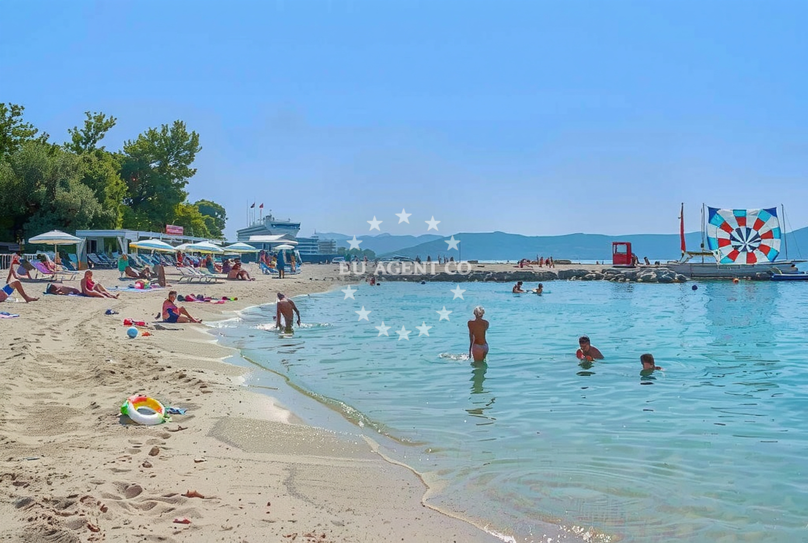 Additional view of Poli Mora beach